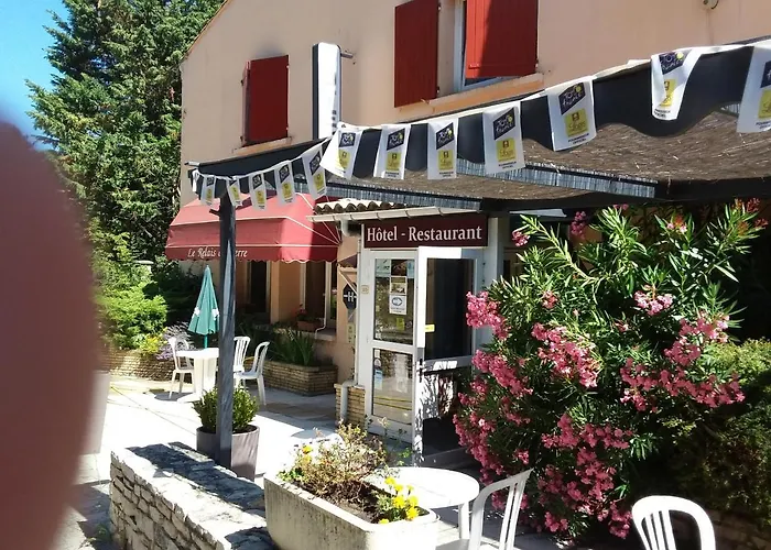 Logis Hotel Le Relais Du Serre