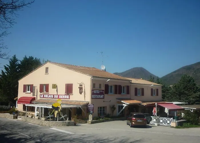 Logis Hotel Le Relais Du Serre